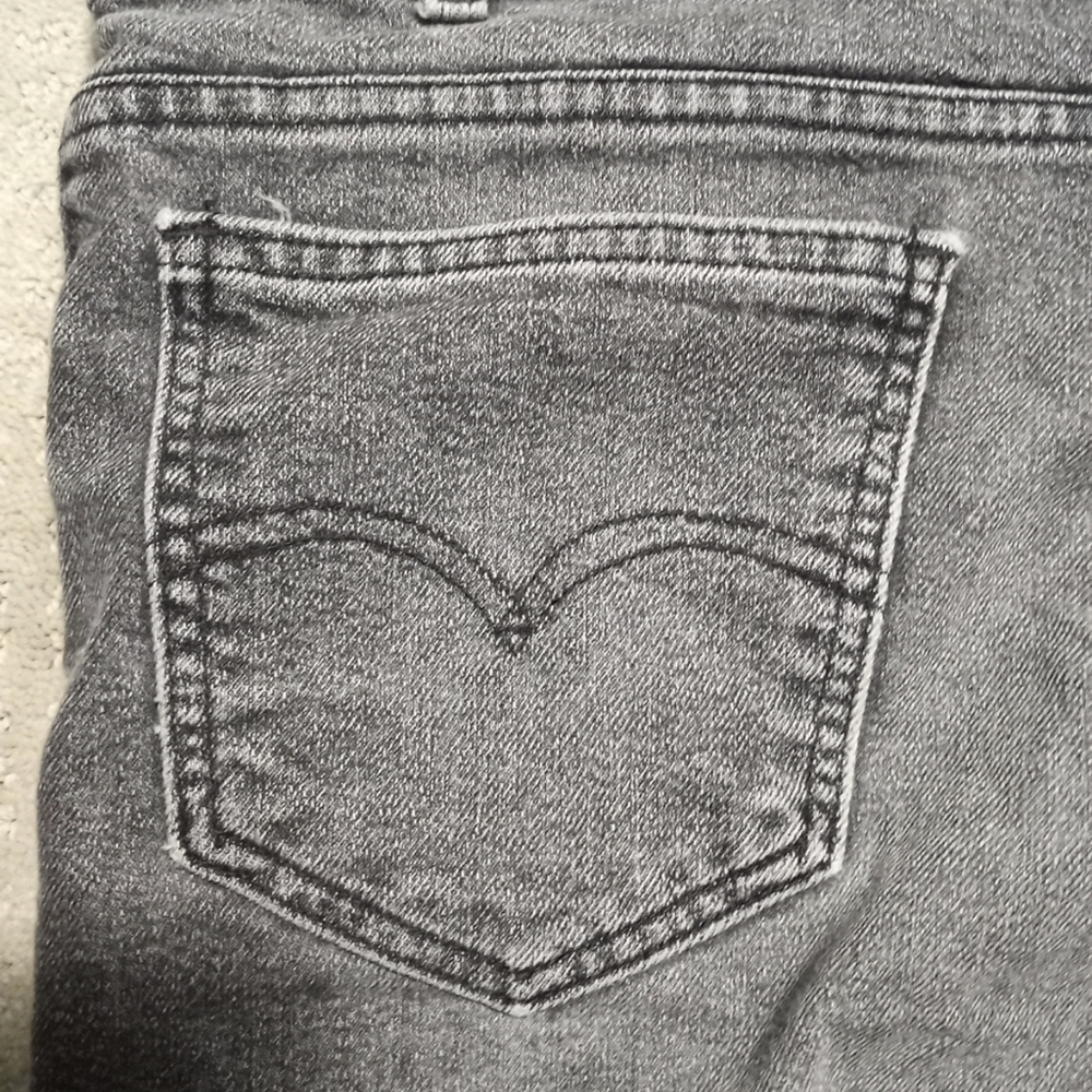 Vintage Levi's Relaxed Fit Straight Leg Faded Black Denim Jeans Mens Size 38×30 - Picture 8 of 11